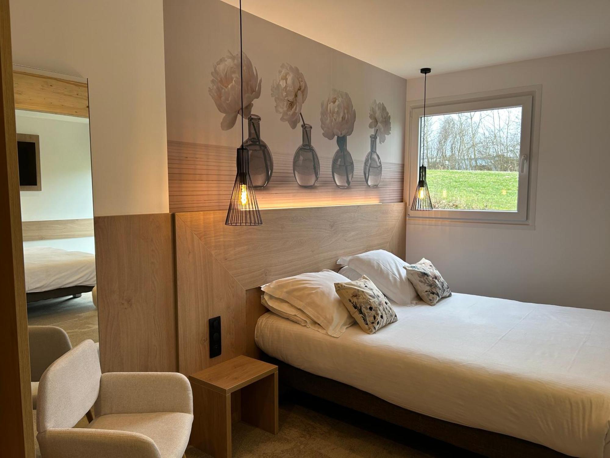 Les Orchidees , Hotel & Restaurant Verdun-sur-Meuse Bagian luar foto