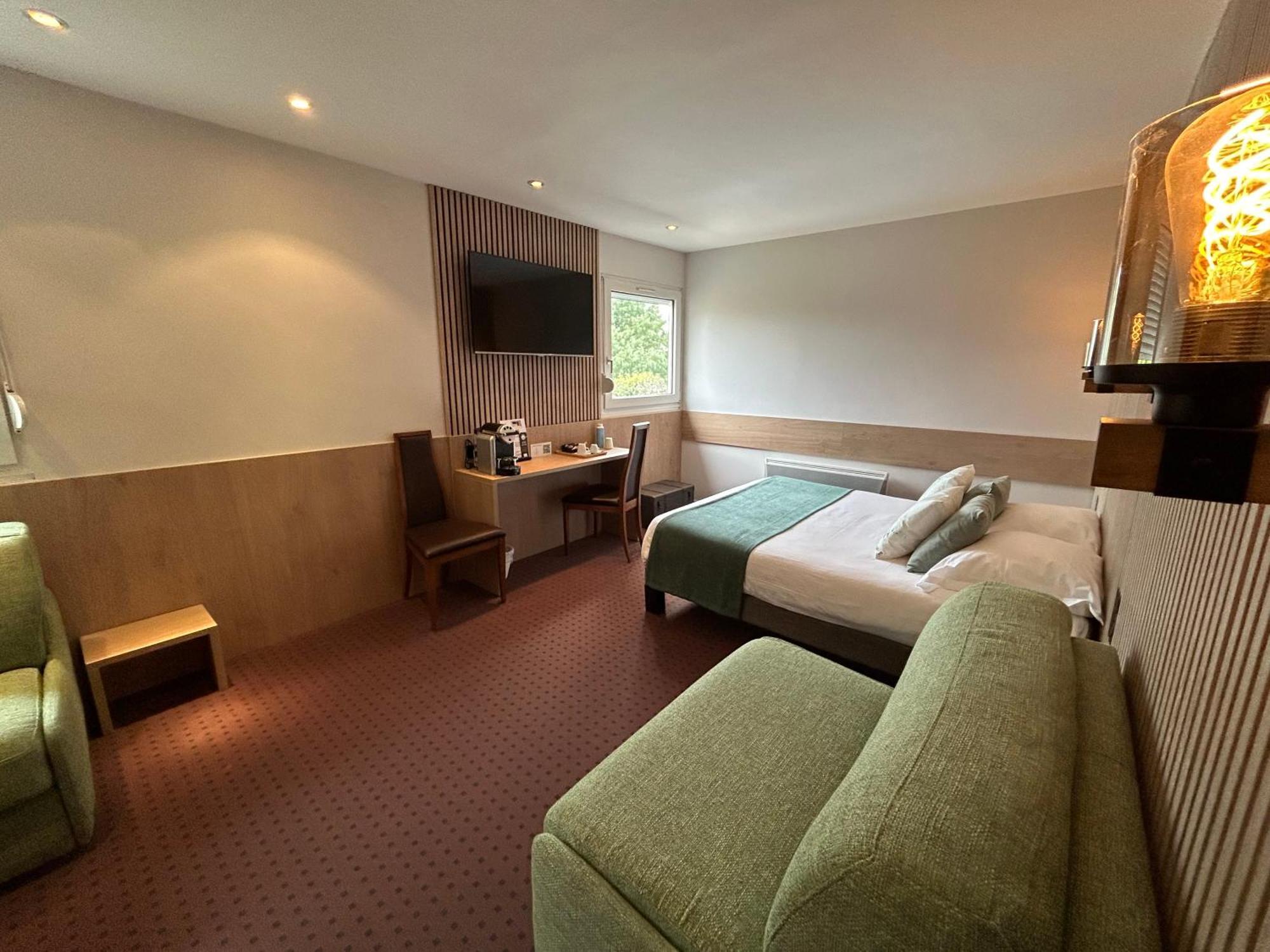 Les Orchidees , Hotel & Restaurant Verdun-sur-Meuse Bagian luar foto