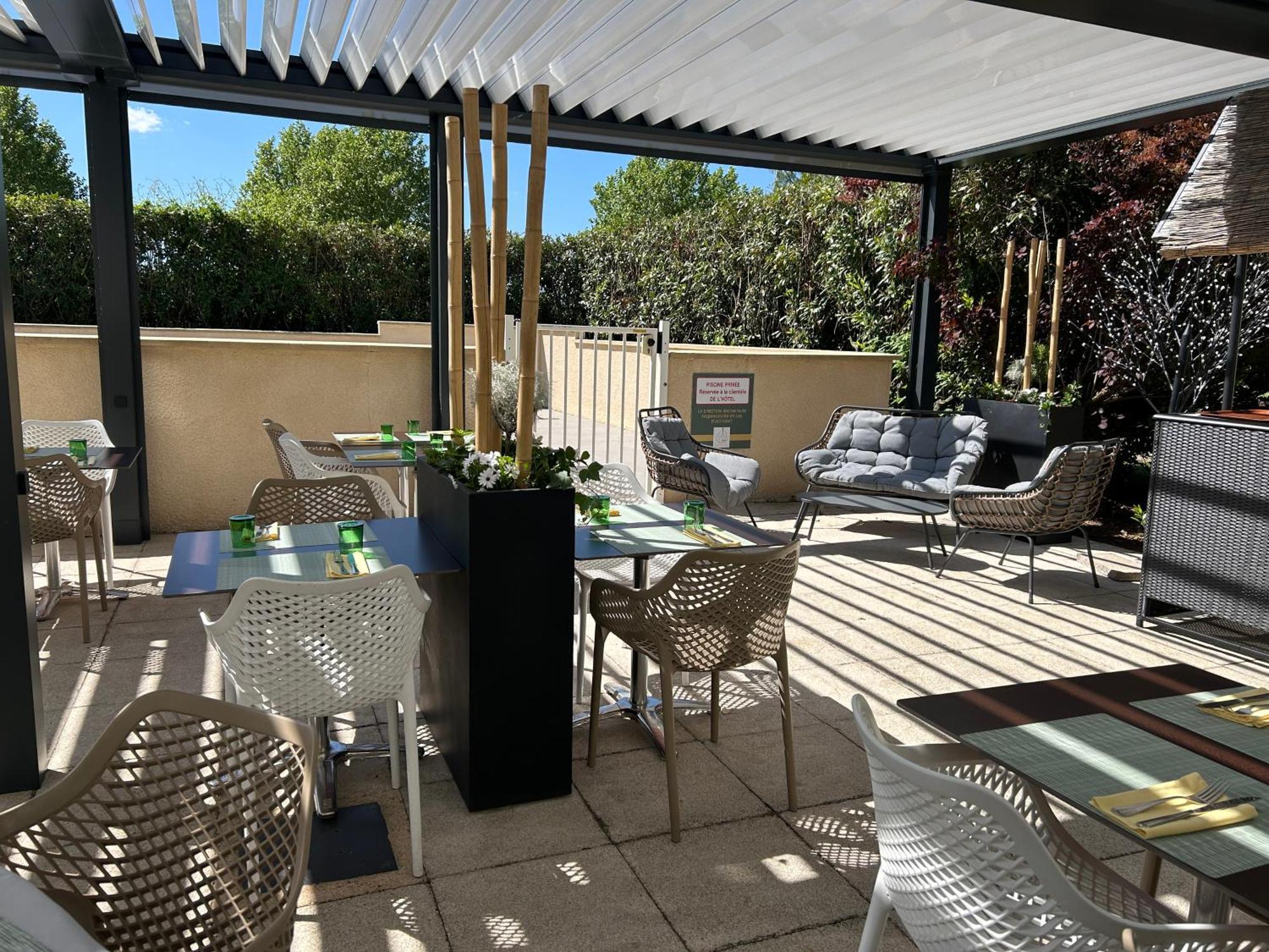 Les Orchidees , Hotel & Restaurant Verdun-sur-Meuse Bagian luar foto